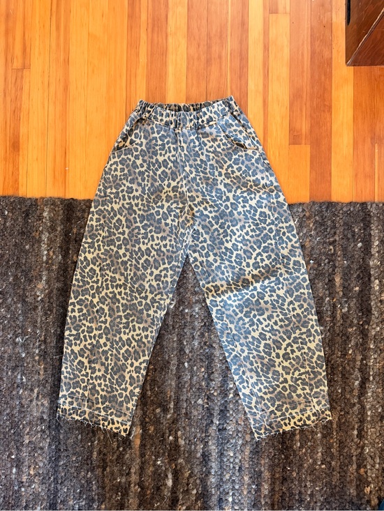 Le Bon Shoppe Pants - Le Bon Shoppe Leopard Arc Pants